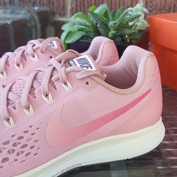 Nike Air Zoom Pegasus 34 Running Wide Width Pink - Picture 7 of 10